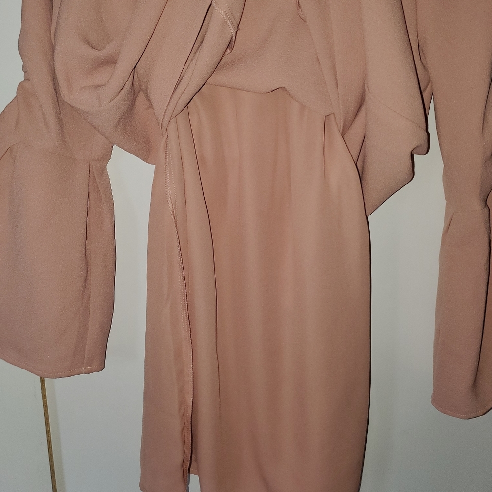 WAYF DRESS - Picture 4 of 12